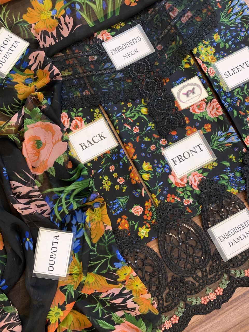 *Amazing Maria B MPrint Lawn Collection* 
MPT-2507-B - 
NEW CATLOG❤️
MOST HIT DESIGN❤️
